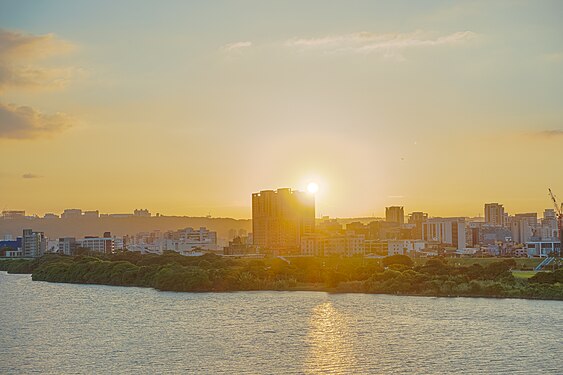 Sunset in Dahan River ,New Taipei City