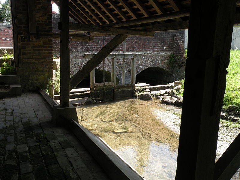 File:Achy lavoir 3.JPG