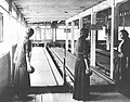 ◣Bowling Museum◢ 22:18, 28 August 2023 — 1915 Women bowling in "Ben Arbor", Michigan.jpg