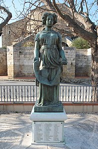 Monument aux morts d'Elne (Pyrénées-Orientales) par Aristide Maillol.