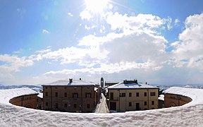 Mondaino neve loggiato.jpg