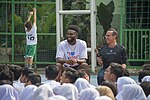 Thumbnail for File:Pemain Bola Basket NBA dari Amerika Melatih Pelajar SMA di Jakarta (29797305068).jpg