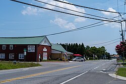 Intersection of Nassau Road and New Road