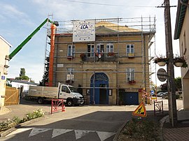 The town hall in Spincourt