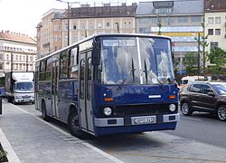 149-es busz a Széll Kálmán tér végállomásán