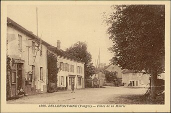 Vue historique de la place de la Mairie.