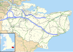 Mapa konturowa Kentu, blisko centrum na lewo u góry znajduje się punkt z opisem „East Malling and Larkfield”