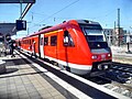 Regional-Express mit Dieseltriebwagen der Baureihe 612 im Wormser Hauptbahnhof auf dem Weg nach Mainz