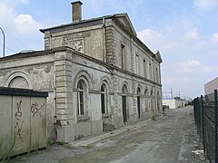 Bâtiment en 2004, côté usine.