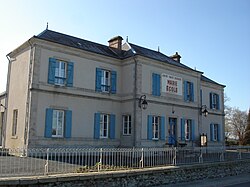 Skyline of Pérassay