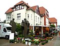 Gemeentehuis op marktdag