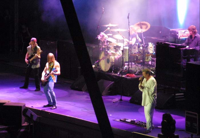 File:Deep Purple B.jpg