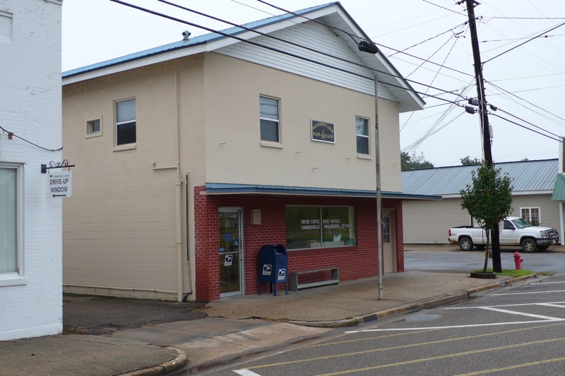 File:SandersvilleMississippiPostOffice.jpg