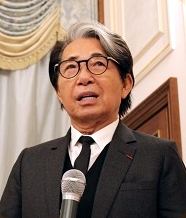 Kenzó Takada (2017)