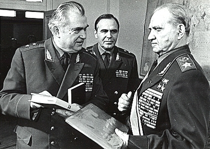 File:Vasily Chuikov, Pavel Zhilin.jpg