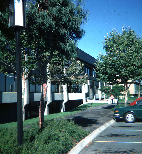 File:Intel Corporation 1975-08-29.jpg