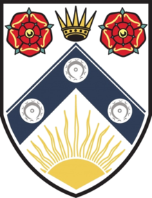 Lowestoft Town Badge.png