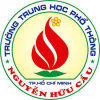 Logo của trường, hình bông hoa đỏ (cũng có thể là ngọn lửa) với tên trường bên dưới