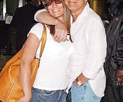 Eddie Van Halen marries girlfriend/publicist Janie Liszewski.