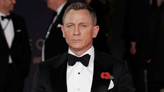 Daniel Craig