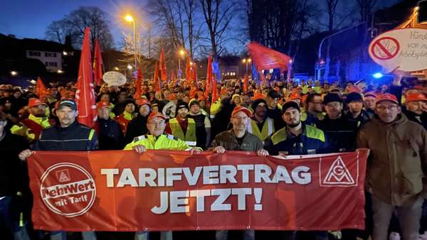 Warnstreiks in Lüdenscheid, Werdohl und Meinerzhagen: IG Metall MK fordert höheres Entgelt