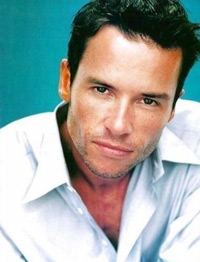 Guy Pearce