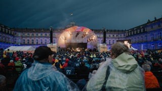 Die Highlights der SWR1 Pop & Poesie Special Show auf dem SWR Sommerfestival in Stuttgart 2024. ©SWRRonny Zimmermann