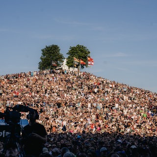 Tones and I bringen den Hügel bei Das Fest 2024 in Karlsruhe zum Beben