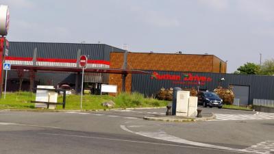 Auchan - Supermarché, hypermarché - Leers