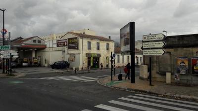 Carrefour City - Alimentation générale - Bordeaux