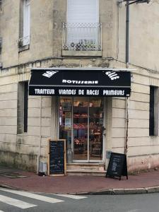 Halle de la Chapelle - Alimentation générale - Bordeaux