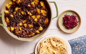 Red cabbage and potato sabzi recipe