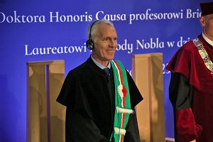 Prof. Brian Kobilka podczas uroczystoci nadania mu doktoratu honoris causa Politechniki lskiej