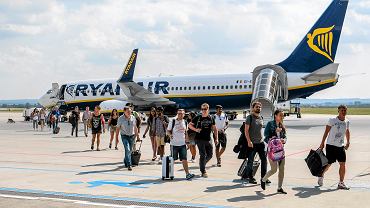 Ranking najtaszych linii lotniczych na wiecie: Ryanair poza podium, a dla LOT-u zabrako miejsca