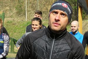 Rafa Kasza, miejski radny i waciciel knajpy Czar PRL-u, jest te zapalonym sportowcem. Przed paroma laty otworzy w Zielonej Grze pierwszy tor treningowy do Spartan Race