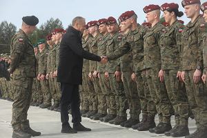 11.05.2024, Karakule, premier Donald Tusk w Wojskowym Zgrupowaniu Zadaniowym Podlasie