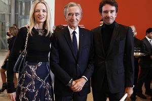 Bernard Arnault, trzeci najbogatszy czowiek wiata, szef grupy LVMH z dziemi, crk Delphine i synem Antoine'm.