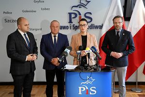 Od lewej: Dariusz Matecki, Artur Szaabawka, Magorzata Goliska, Zbigniew Bogucki