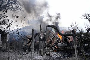 Zniszczenia w okolicach Mariupola po rosyjskiej inwazji, 24 lutego 2022 r.