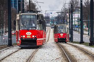 Tramwaj na wyremontowanym torowisku pomidzy Sosnowcem a Bdzinem