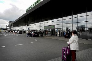 Lotnisko w Pyrzowicach, Terminal