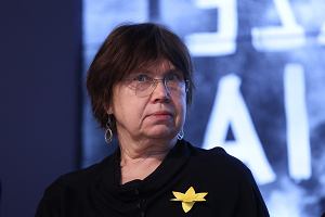 Barbara Engelking podczas konferencji prasowej przed otwarciem wystawy 'Wok nas morze ognia'. Warszawa, Muzeum Polin, kwiecie 2023.