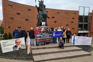 Bydgoscy sdziowie, prokuratorzy i adwokaci przez ponad dwa lata kadego 18. dnia miesica spotykali si na protestach. Tym razem chcieli podzikowa za wsparcie.