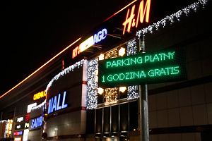 Centrum handlowe sadyba Best Mall przy Powinskiej