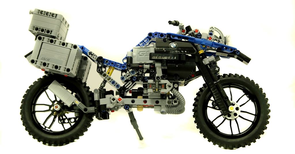 BMW R 1200 GS Adventure z klocków LEGO