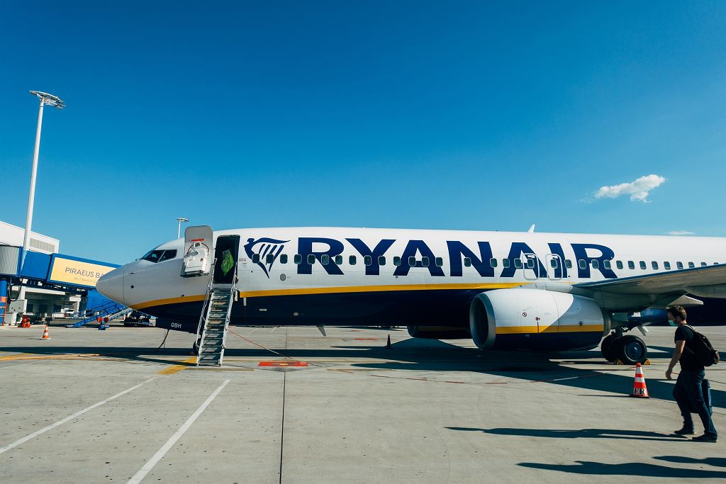 Ryanair odwouje osiem tras lotniczych. Powodem nowy podatek