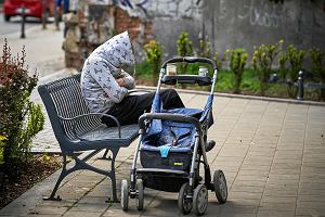 Od stycznia do czerwca w przestrzeni publicznej Rybnika wsparciem objto 85 bezdomnych