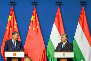 Premier Wgier Viktor Orban i prezydent Chin Xi Jinping organizuj wspln konferencj prasow w klasztorze Karmelitw w Budapeszcie, Wgry, 9 maja 2024 r.