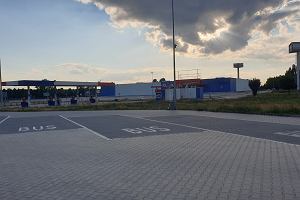 Na terenie po dawnym hipermarkecie Tesco w Kaliszu powstanie nowy park handlowy