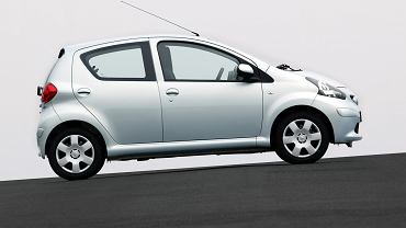 Toyota Aygo I vs Ford Ka 2. Dobre auta na czas kryzysu. Ekonomiczne i tanie w naprawach